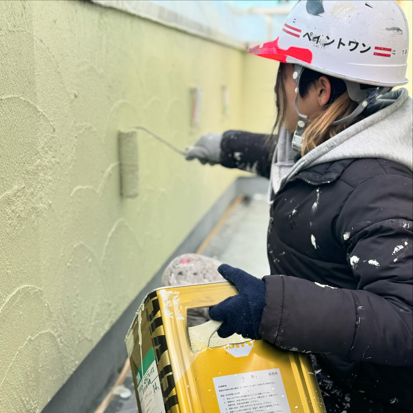 本日、伊勢市、松阪市にて外壁塗装📷
